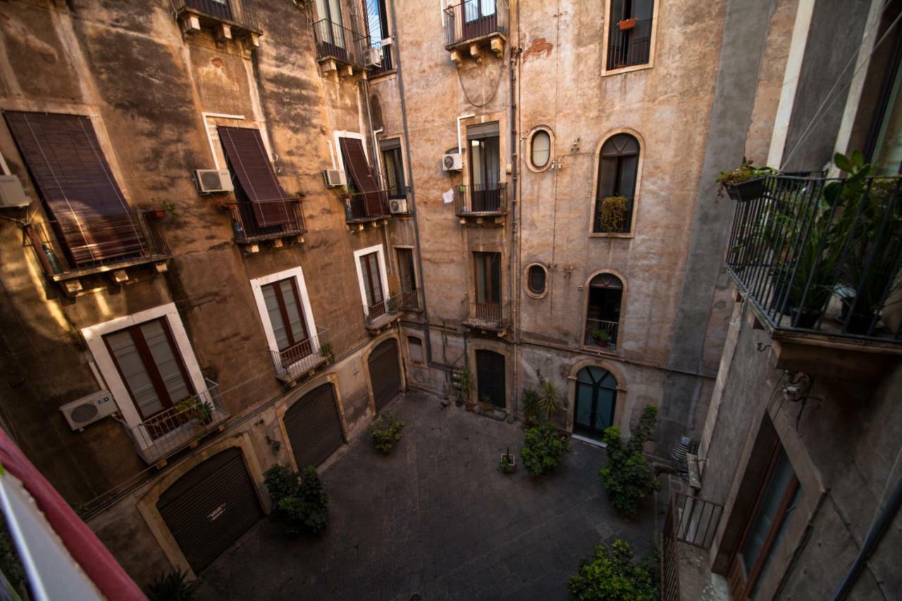 Casa Verdi - House Of Travelers CTA Exterior photo